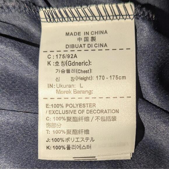 $68 Nike Kyrie Irving x Friends Dri-FIT Basketball T-Shirt Black Size L - Picture 6 of 6